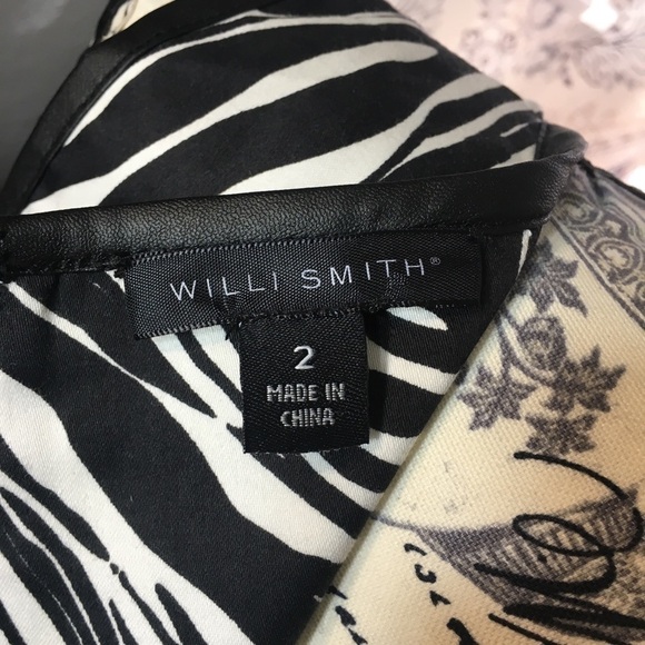 Willi Smith - Zebra print zipper back blouse with faux leather look trim. - Picture 9 of 10